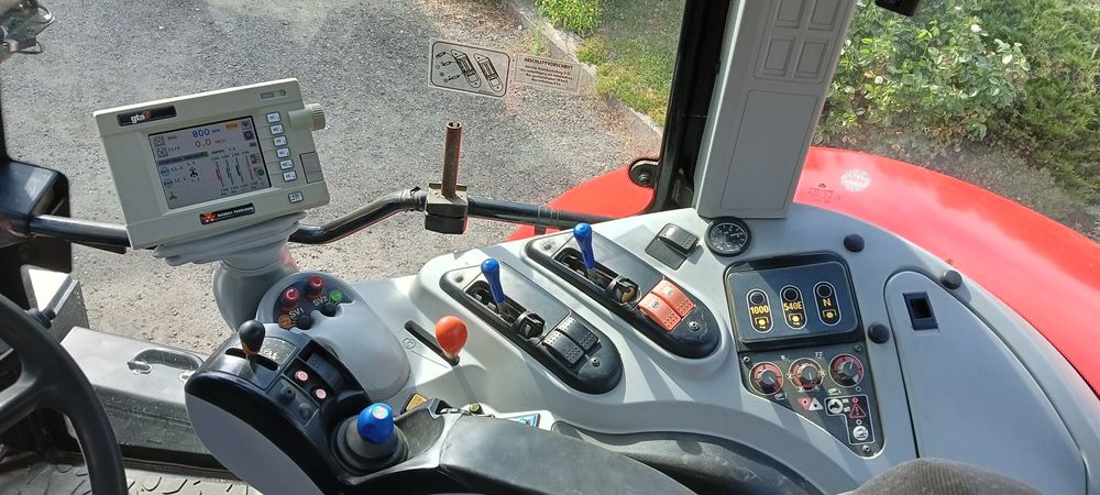 Ciągnik Massey Ferguson 8480 Dyna VT Vario 53km/h