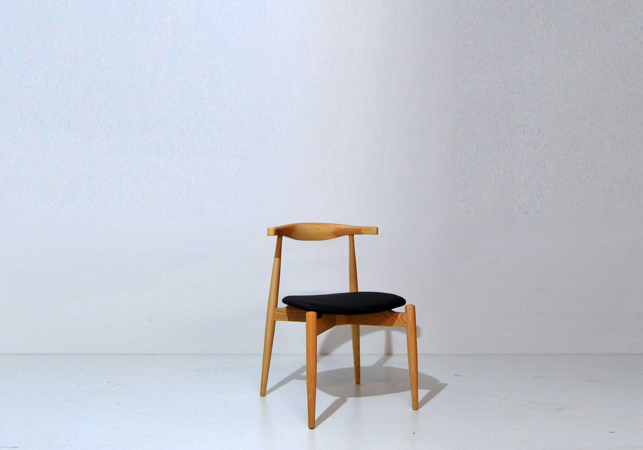 Cadeira Hans Wegner  mod. CH20 Estilo Nórdico / Escandinavo / Vintage