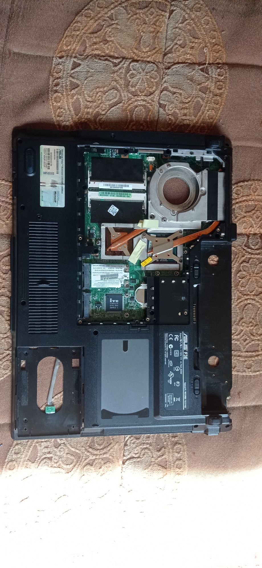 Board Asus f 3  só a board