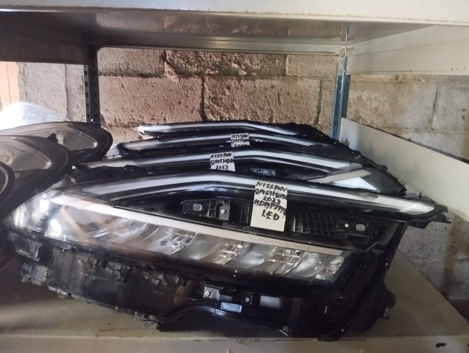 Nissan Quasquai Oticas led