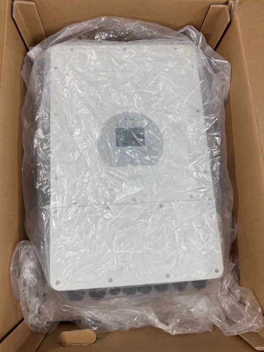 Продам  гибридный инвертор Deye sun-12K 3 фазы + Аккумулятор 15 квт