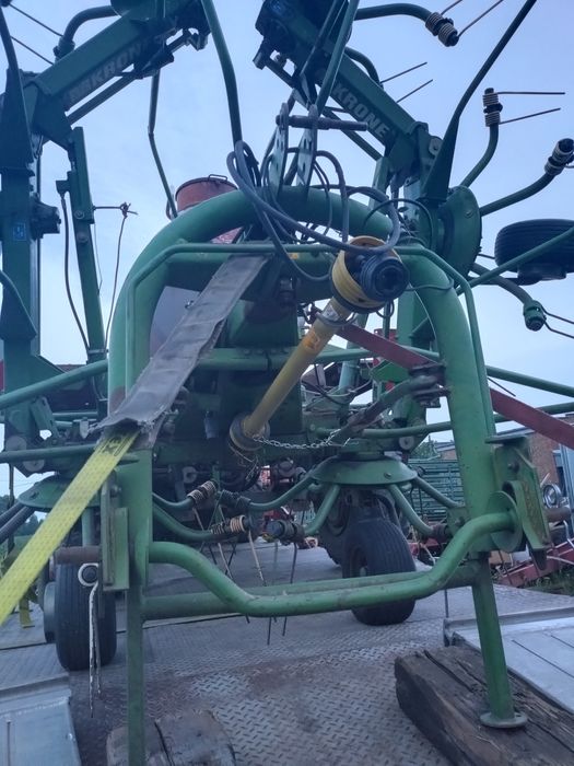 Przetrząsarka Krone KW 6.70