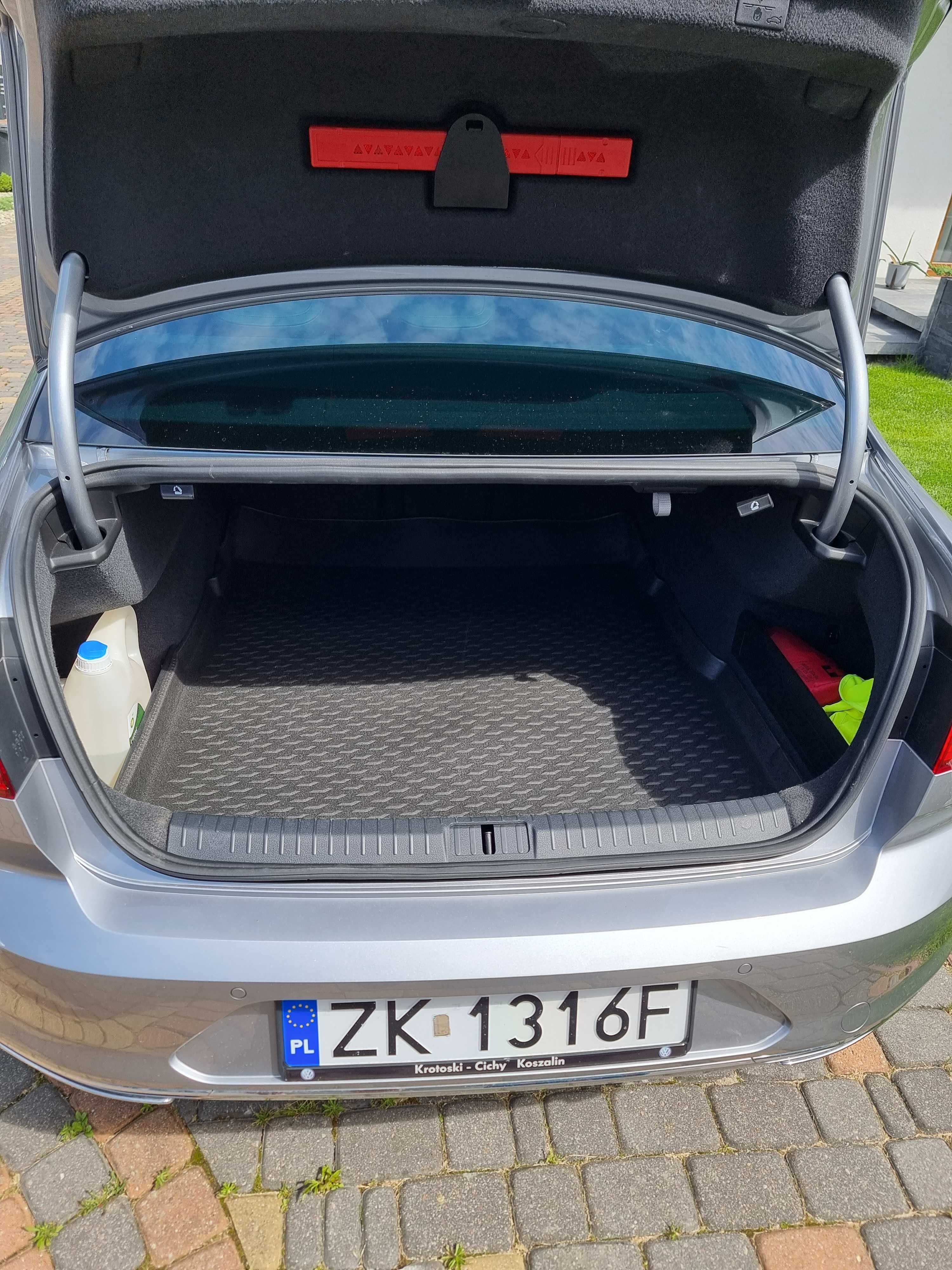 1 Właściciel VW Passat 1.8 TSI Highline  R-Line