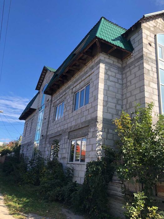 Продаємо комерційне приміщення в центрі міста Біла Церква.