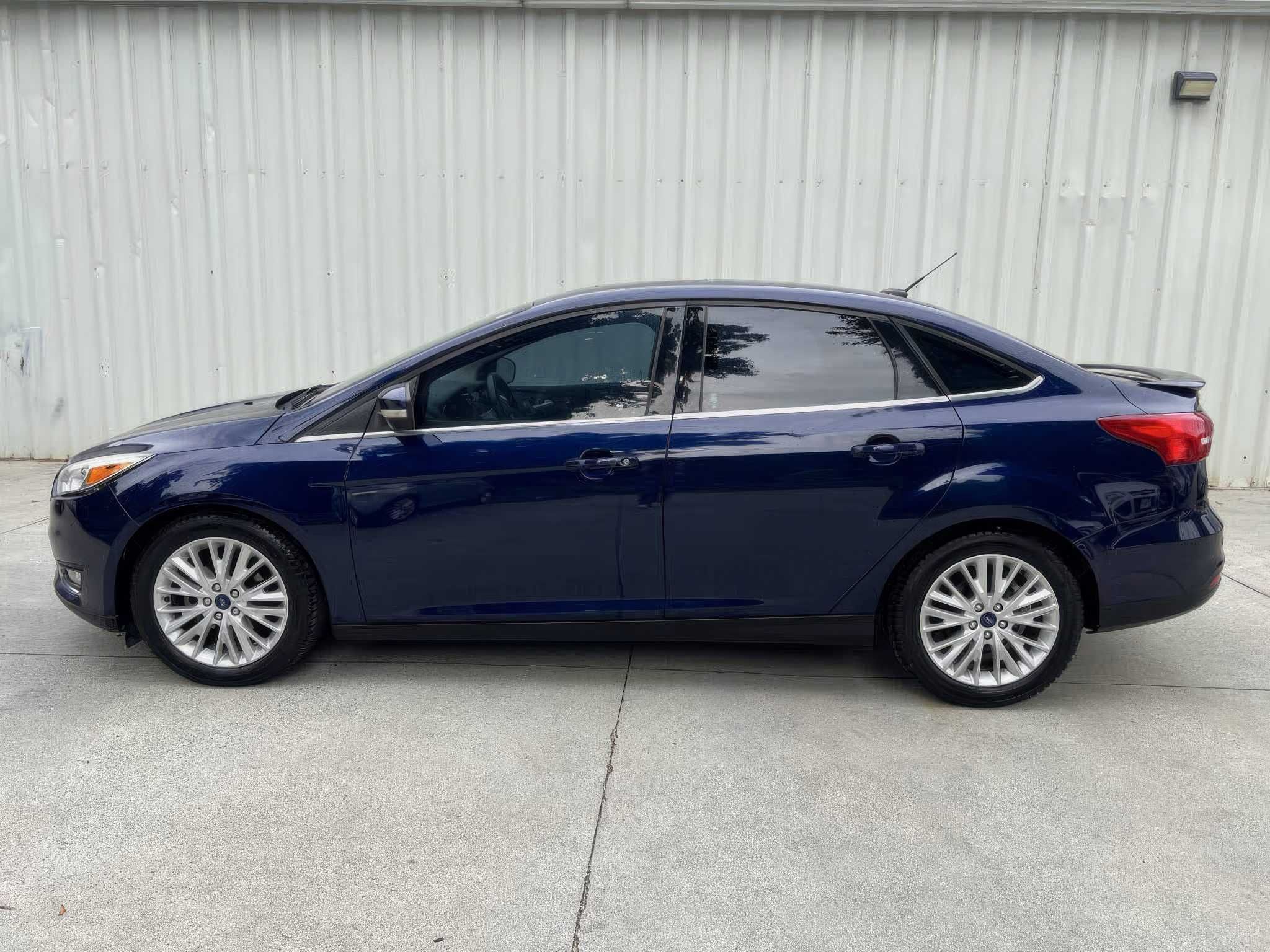 2017 Ford Focus Titanium