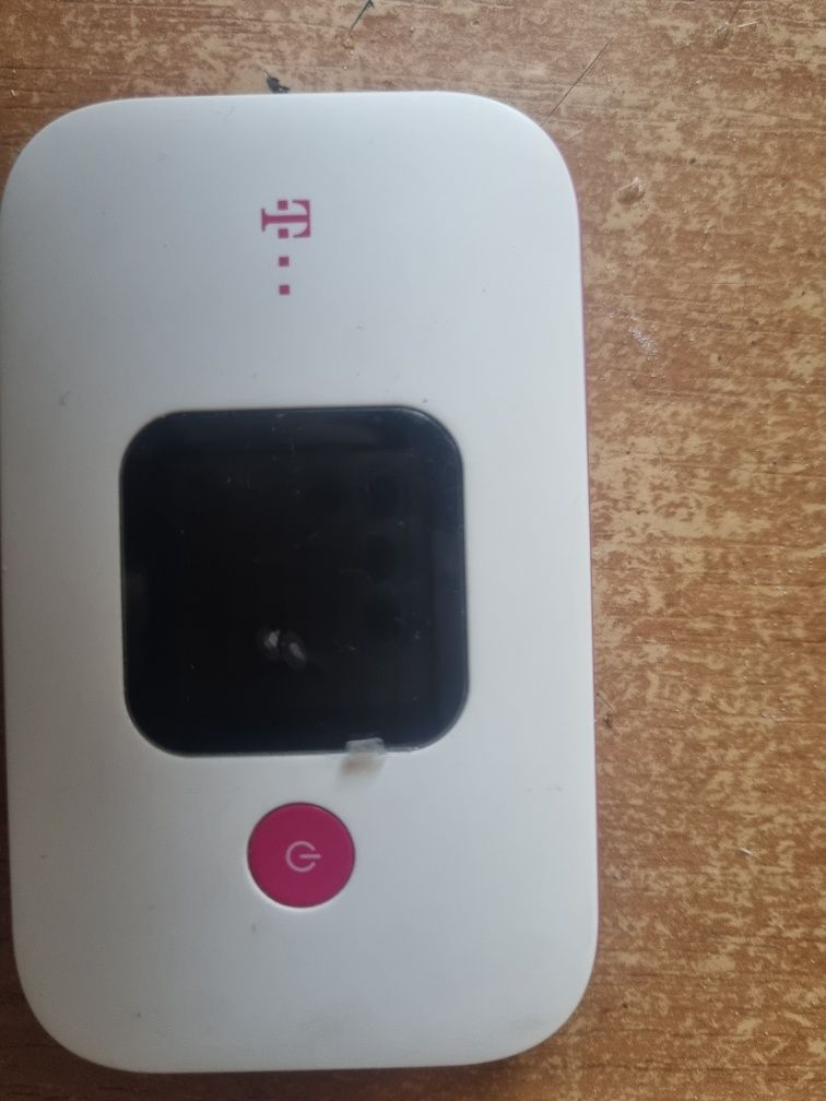 Мобільний 3G/4G роутер Huawei E5577Cs-321