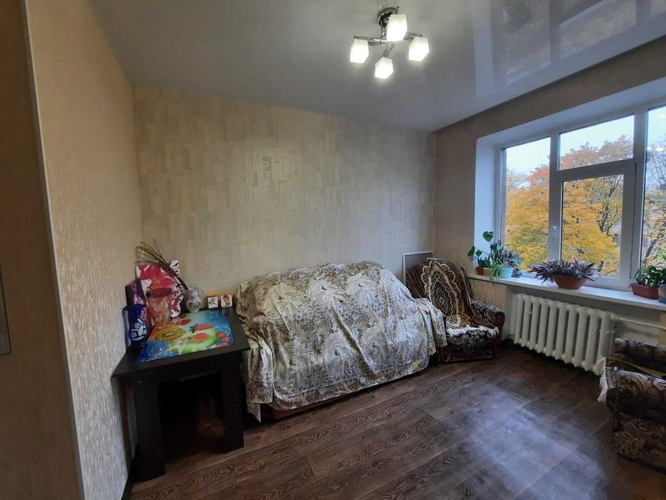 Продам комнату в коммуналке по мегавыгодной цене...