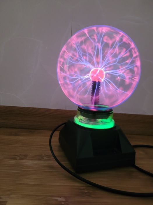 Плазмова куля-магічна куля ,нічник