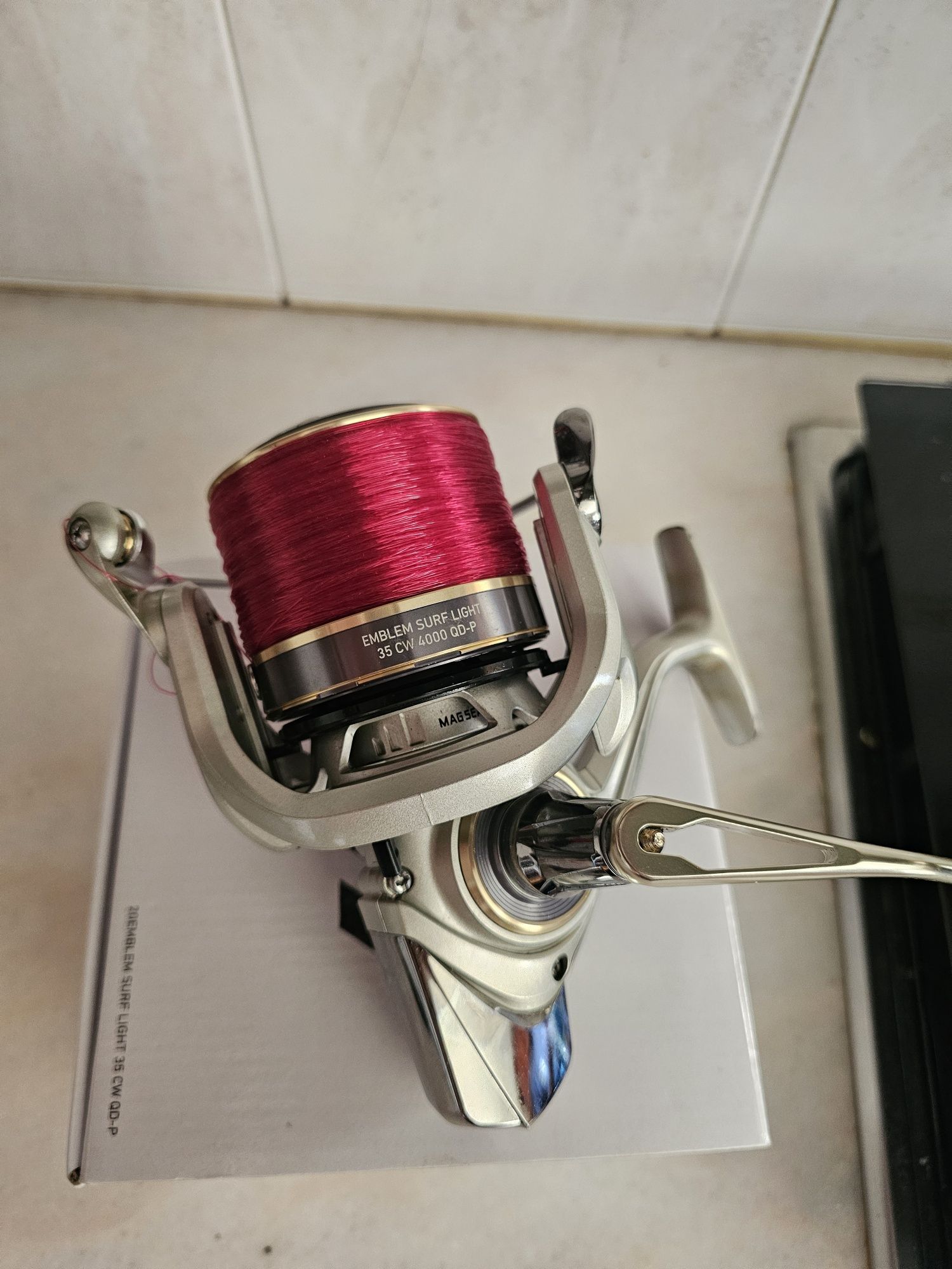 Daiwa emblem surf light 35