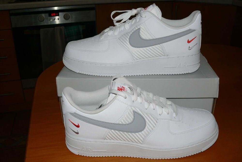 Buty męskie sneakersy Nike Air Force 1 '07 45,5 EU  29,5 CM oryginalne