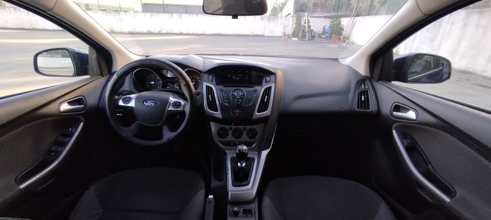 Ford focus sw Titanium 1.6 hdi