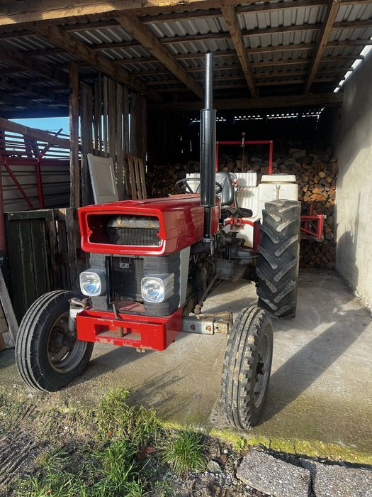 Massey Ferguson 158