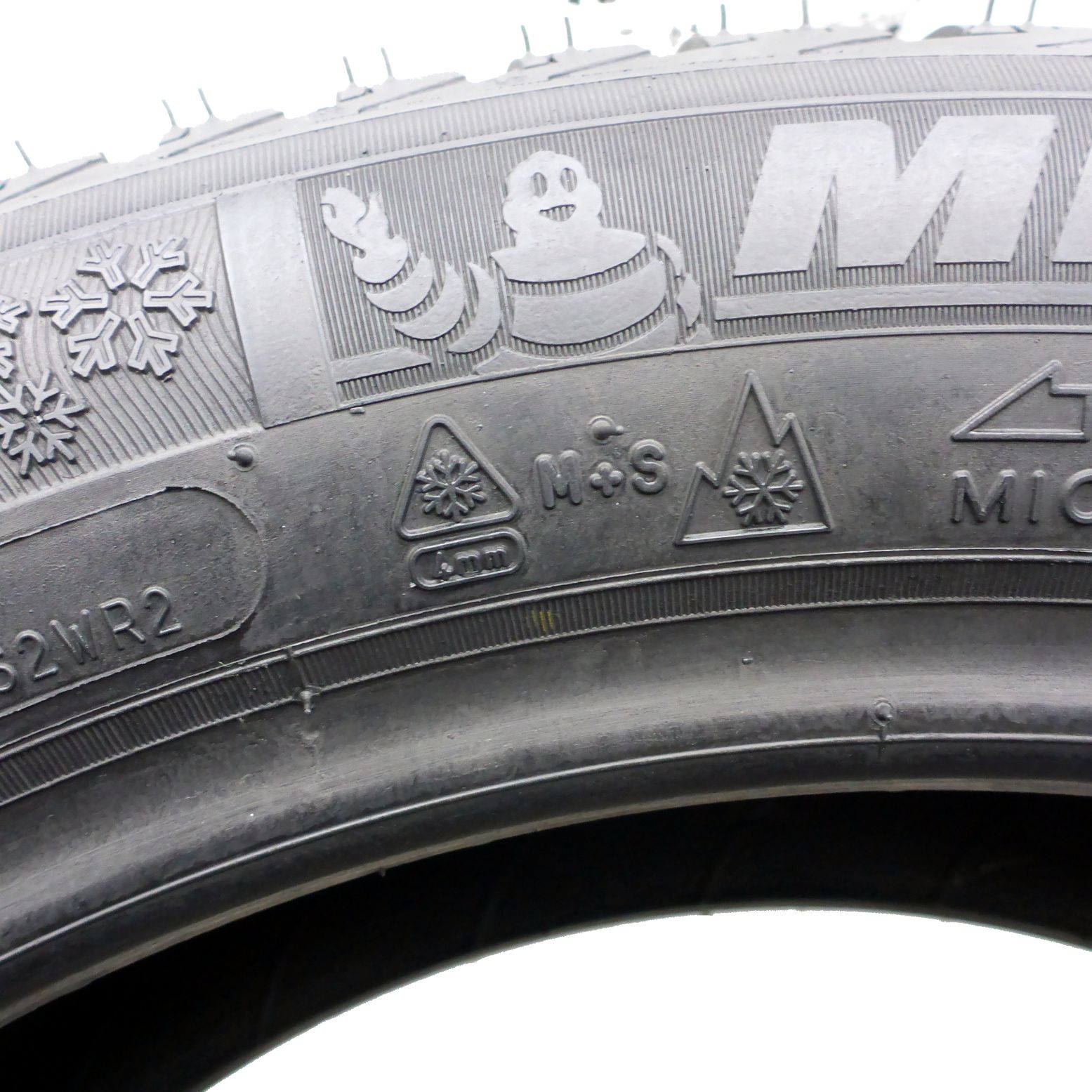 Opony 185/55/16 Michelin 185/55R16 83H AlpinA4 Zimowe 2015 Nieużywane