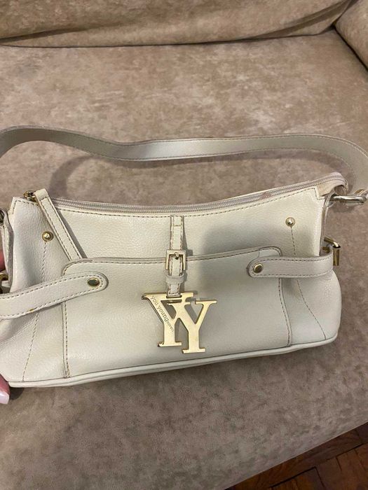 Продам сумочки маленького размера