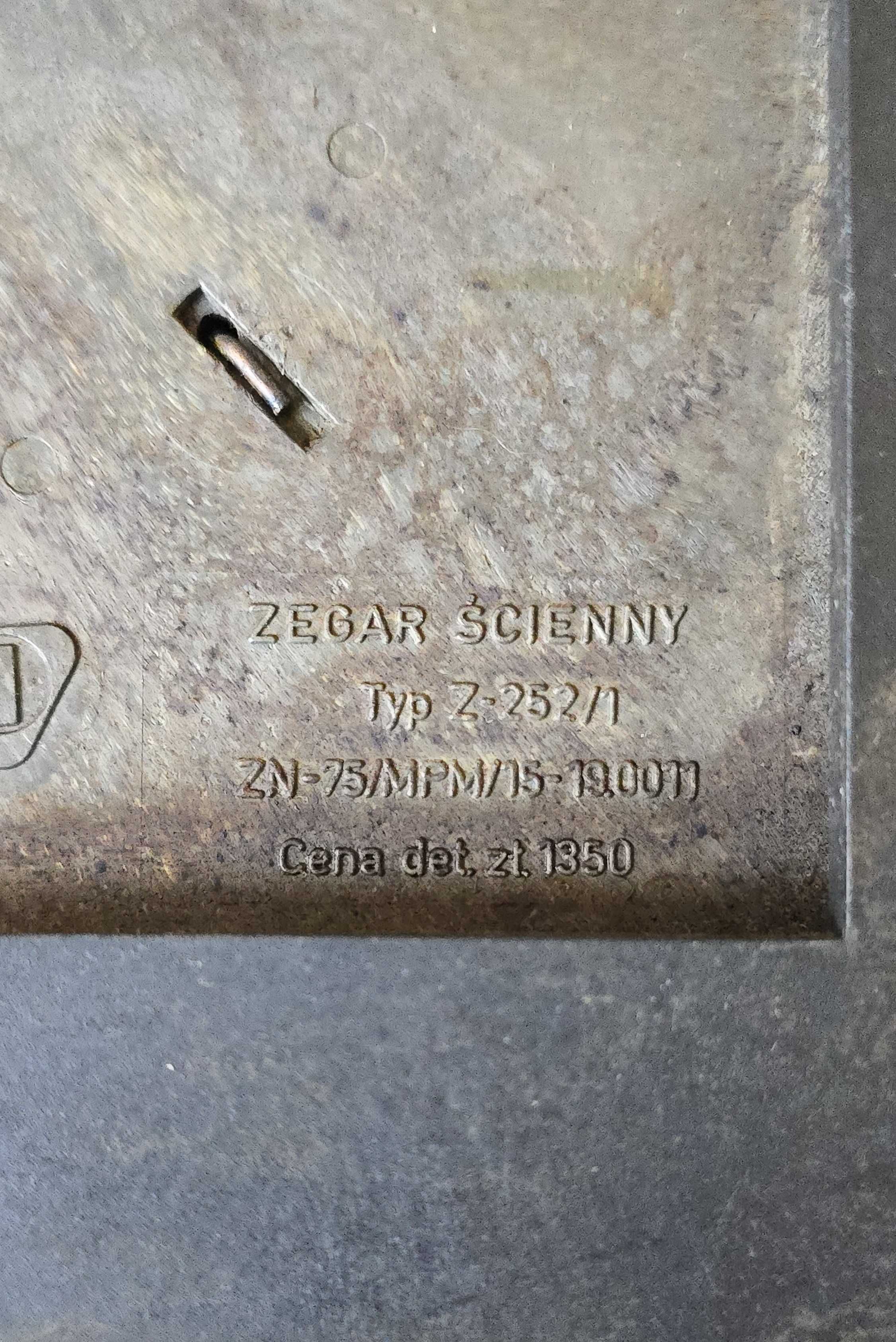 Zegar ścienny Predom Metron Z-252/1 z PRL