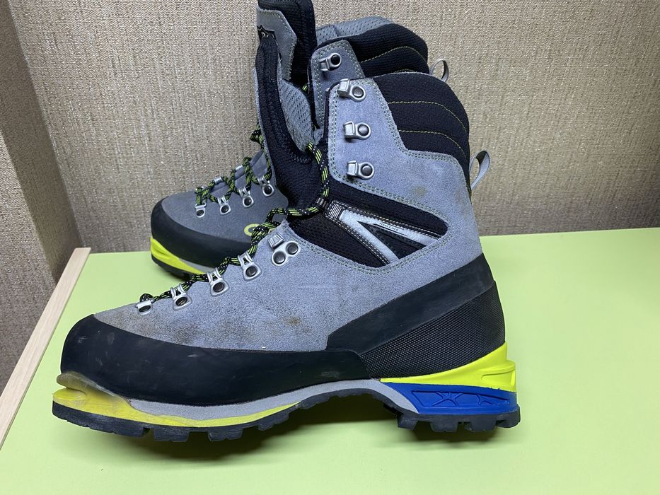 Взуття черевики Garmont Mountain Guide Pro GTX