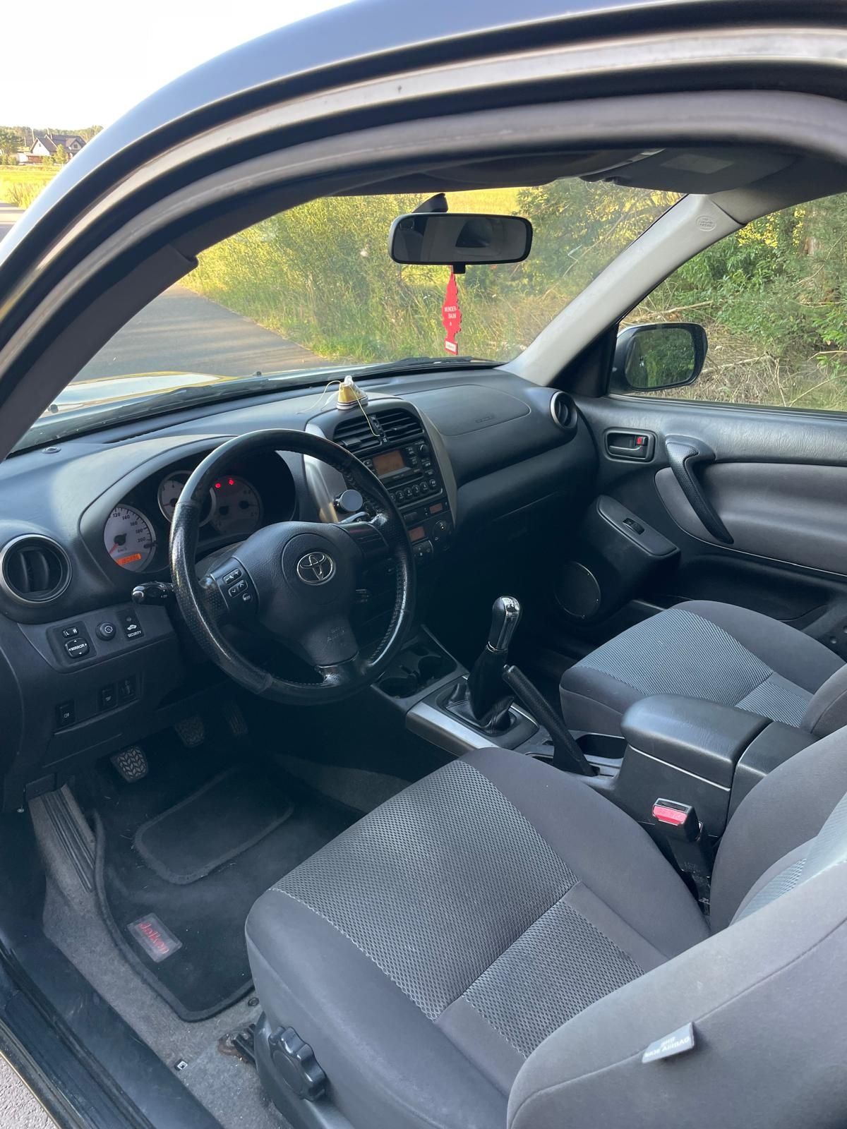 Toyota RAV4 2005 2.0 D4D 116KM 4X4