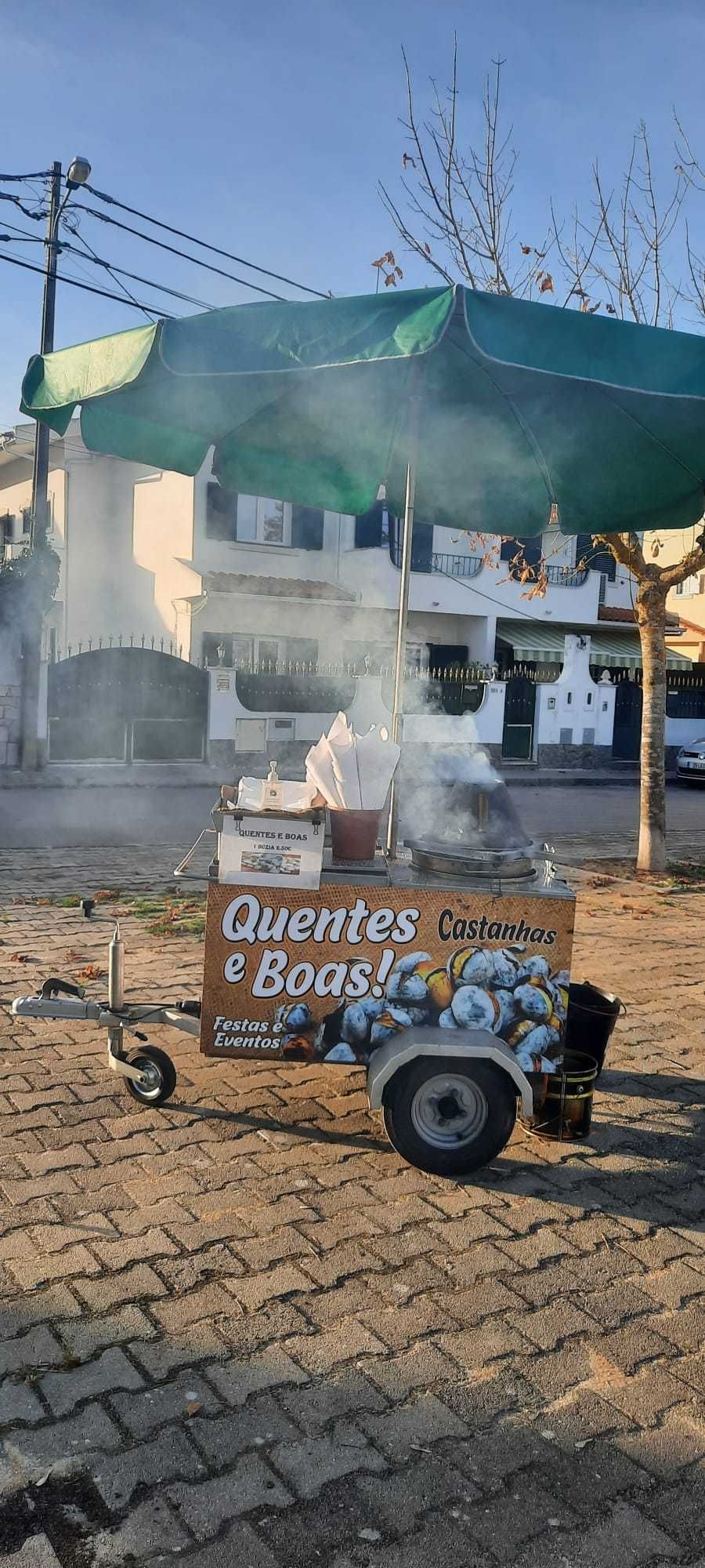 Atrelado carrinho de Castanhas Assadas