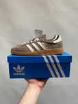 Nowy*adidas damskie_Handball_Spezial_brown UnisexTrampk41