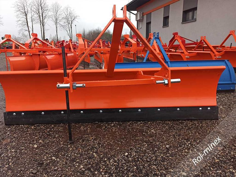 Wzmocniony Pług do śniegu na podnośnik Kuboty C330 C360 Transport