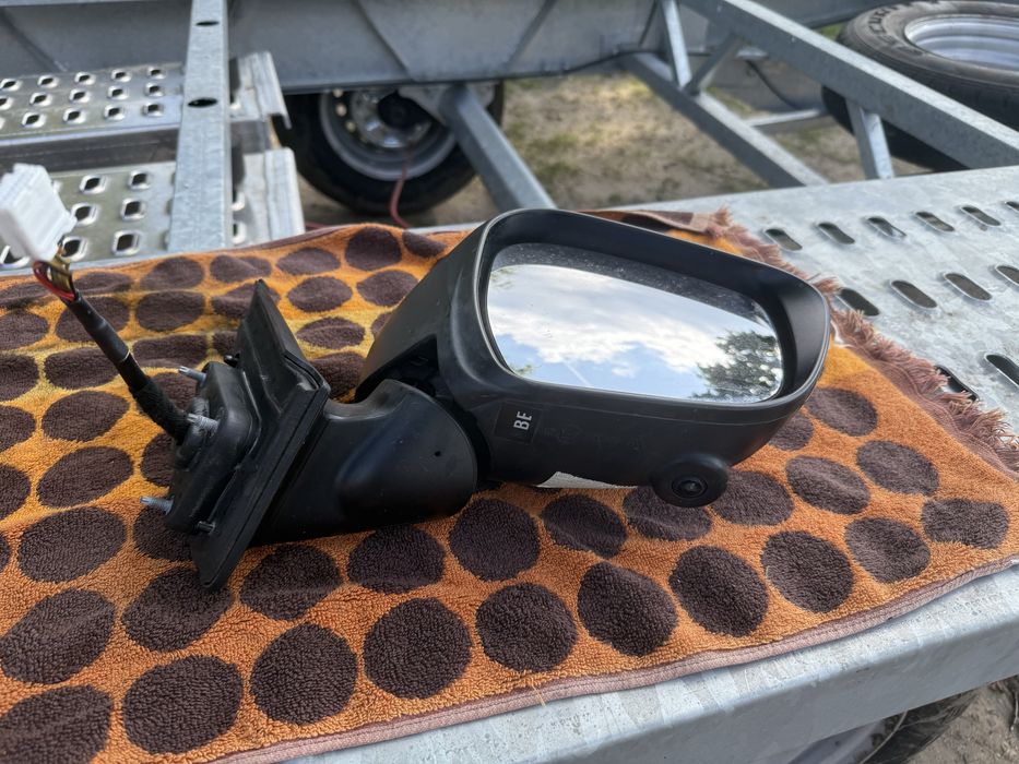 Nissan Navara d23 lusterko prawe kamera 13 pin