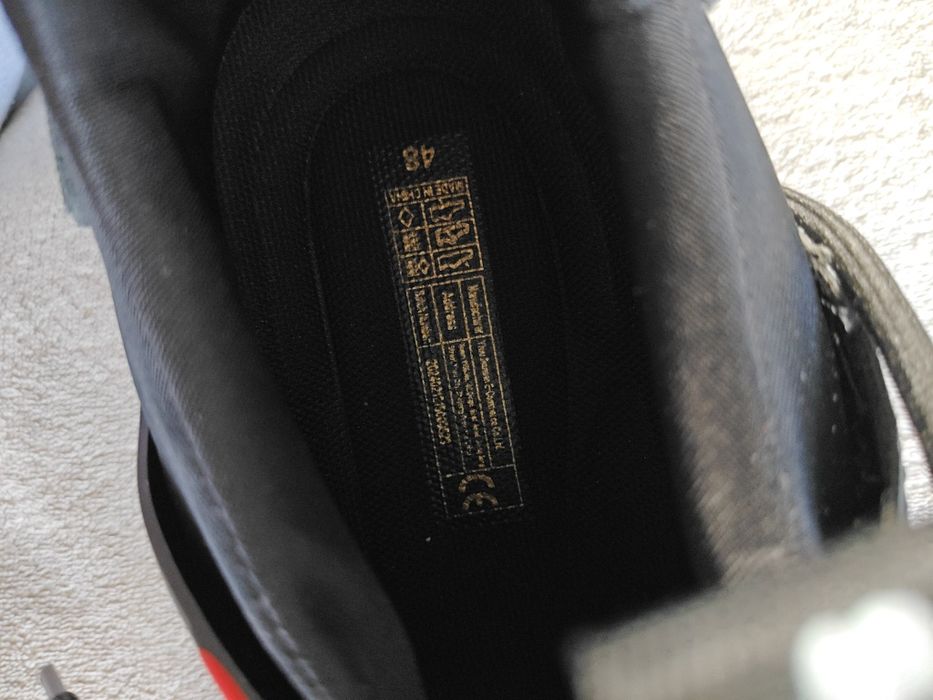 Nowe obuwie ochronne dla mężczyzn Safery shoes, obuwie robocze