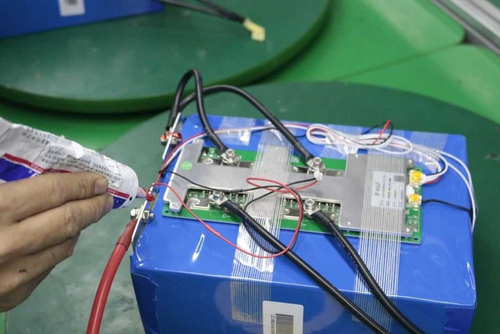 Аккумулятор LiFePO4 GoKwt 12V 100Ah ​​1280Wh з Екраном індикатором