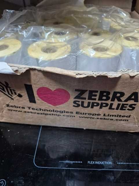 Zebra - Rolo de etiquetas perfuradas 101,6x152,4x19mm originais