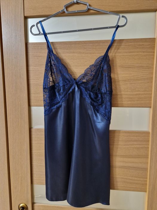 Нічна сорочка і халат