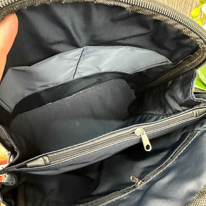 Городской женский рюкзак сумка трансформер сумка-рюкзак Гесс Guess