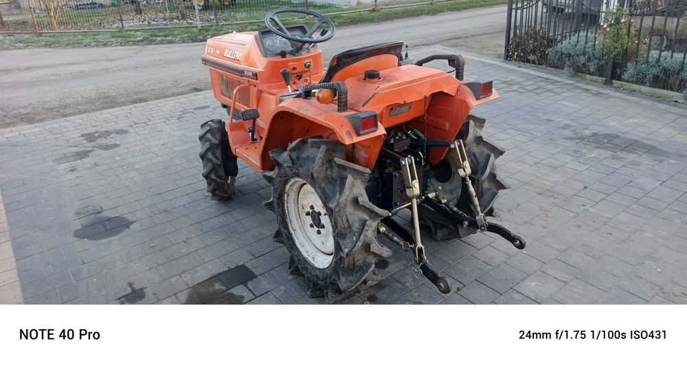 Traktorek ogrodowy Kubota Bultra b-14#4x4#dizel#hydraulika