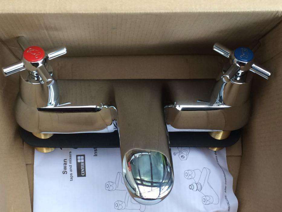 Torneira Casa de banho Marca Swan England Nova em Cx