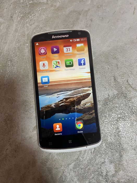 Lenovo S-920 на 2 сим карты оригинал