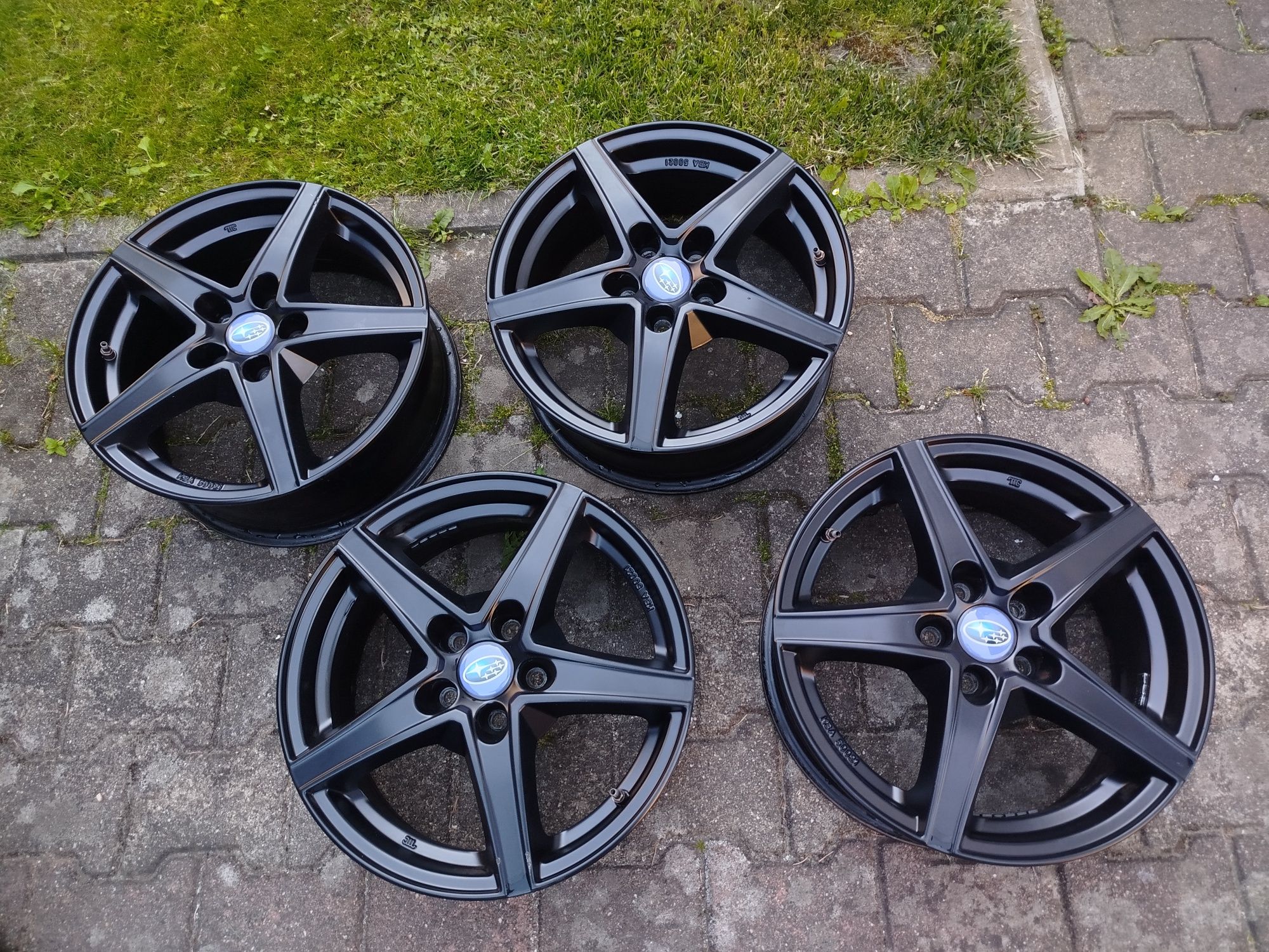Felgi aluminiowe Subaru 5x100 16