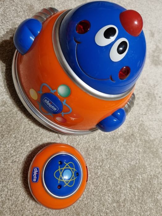 Robot chicco baby space