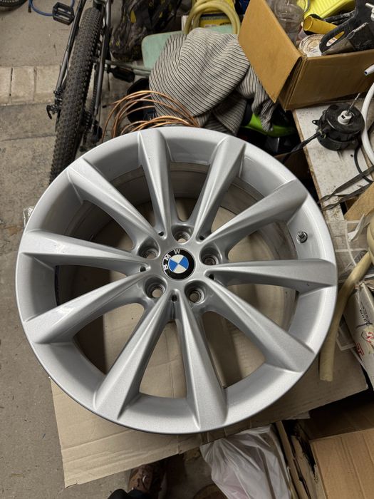 Диски BMW R18 8j ET30 5x112