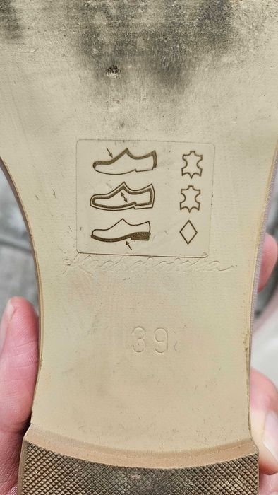 Шльопанці Kachorovska