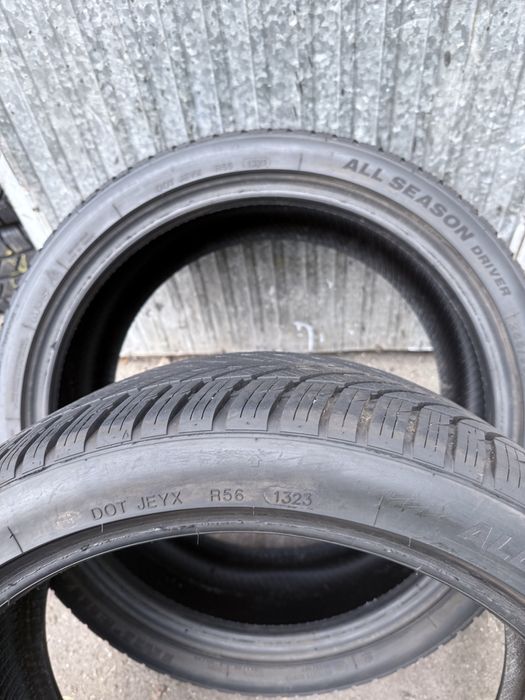 255-35-R19 . Всезонка. 23 рік Склад резини.