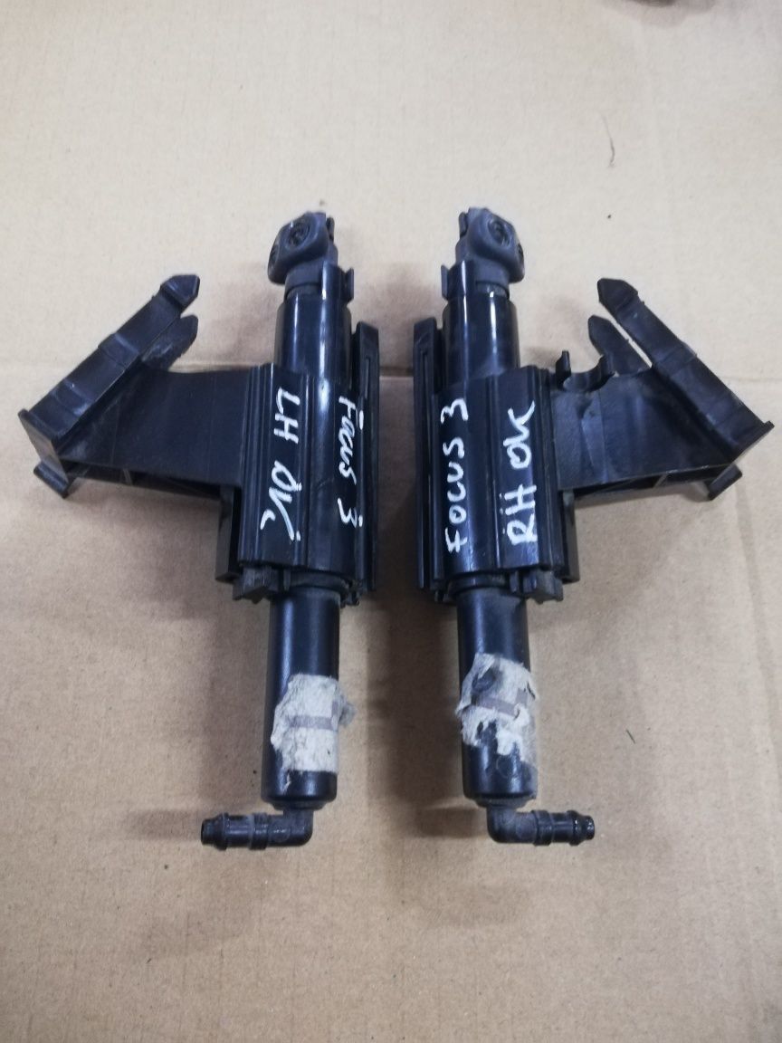 Dysza spryskiwacz xenon ksenon lamp prawa lewa Ford Focus mk3 III