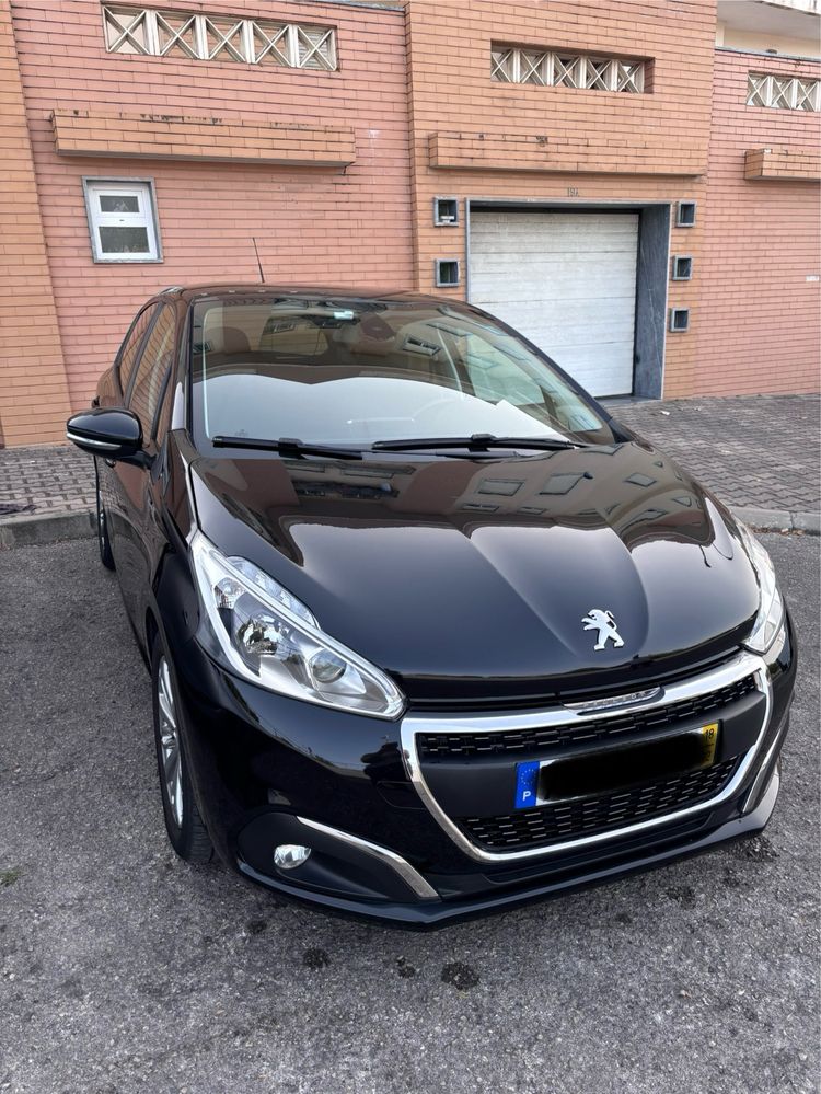 Peugeot 208 BlueHDI 1.5 Signature