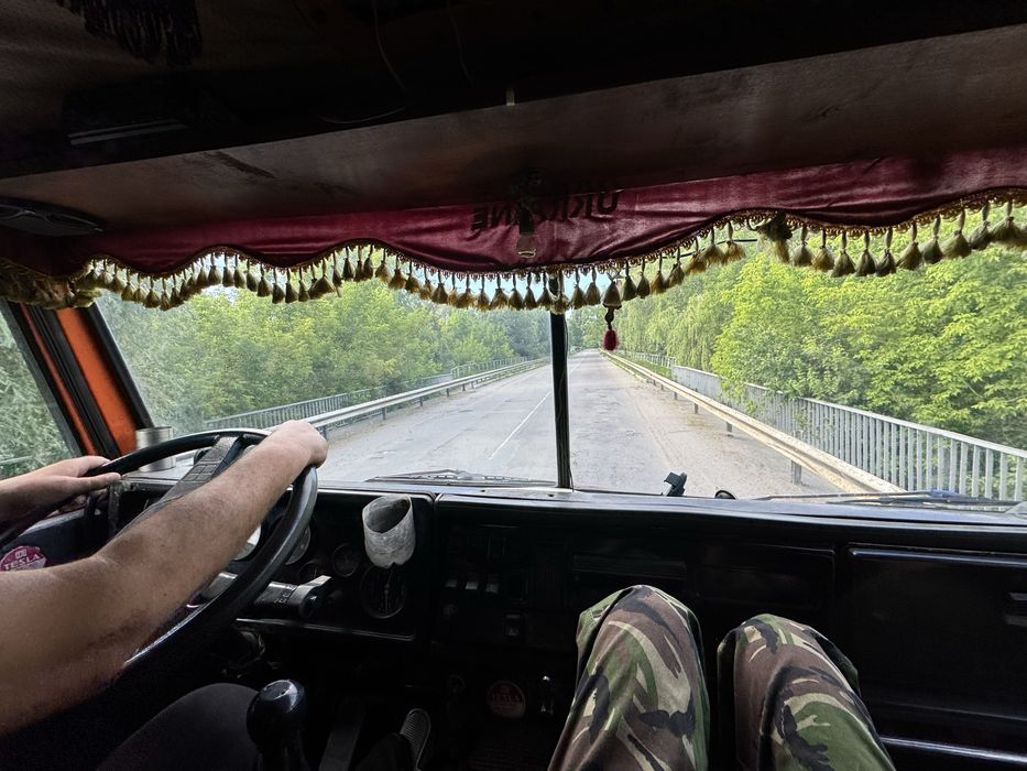 Камаз на повному ходу , без макіяжу , готовий до роботи. Можливий торг