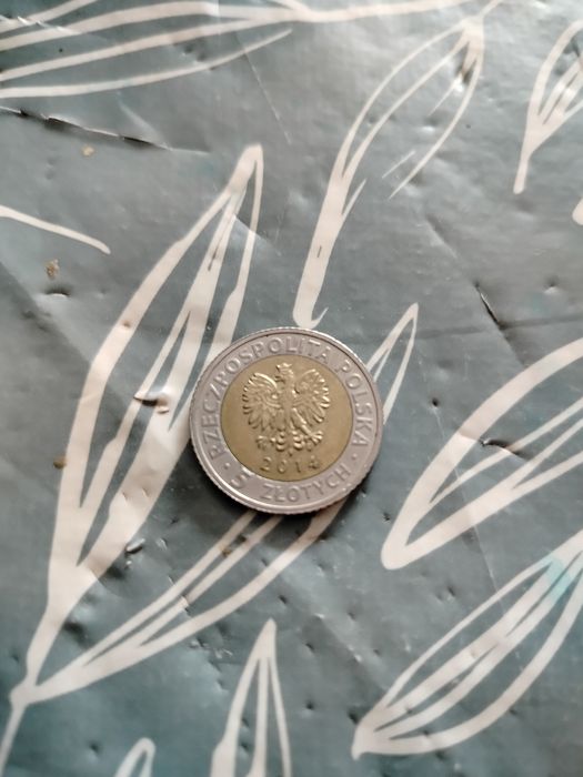 Moneta 5 złotych ze znakiem wolnosci