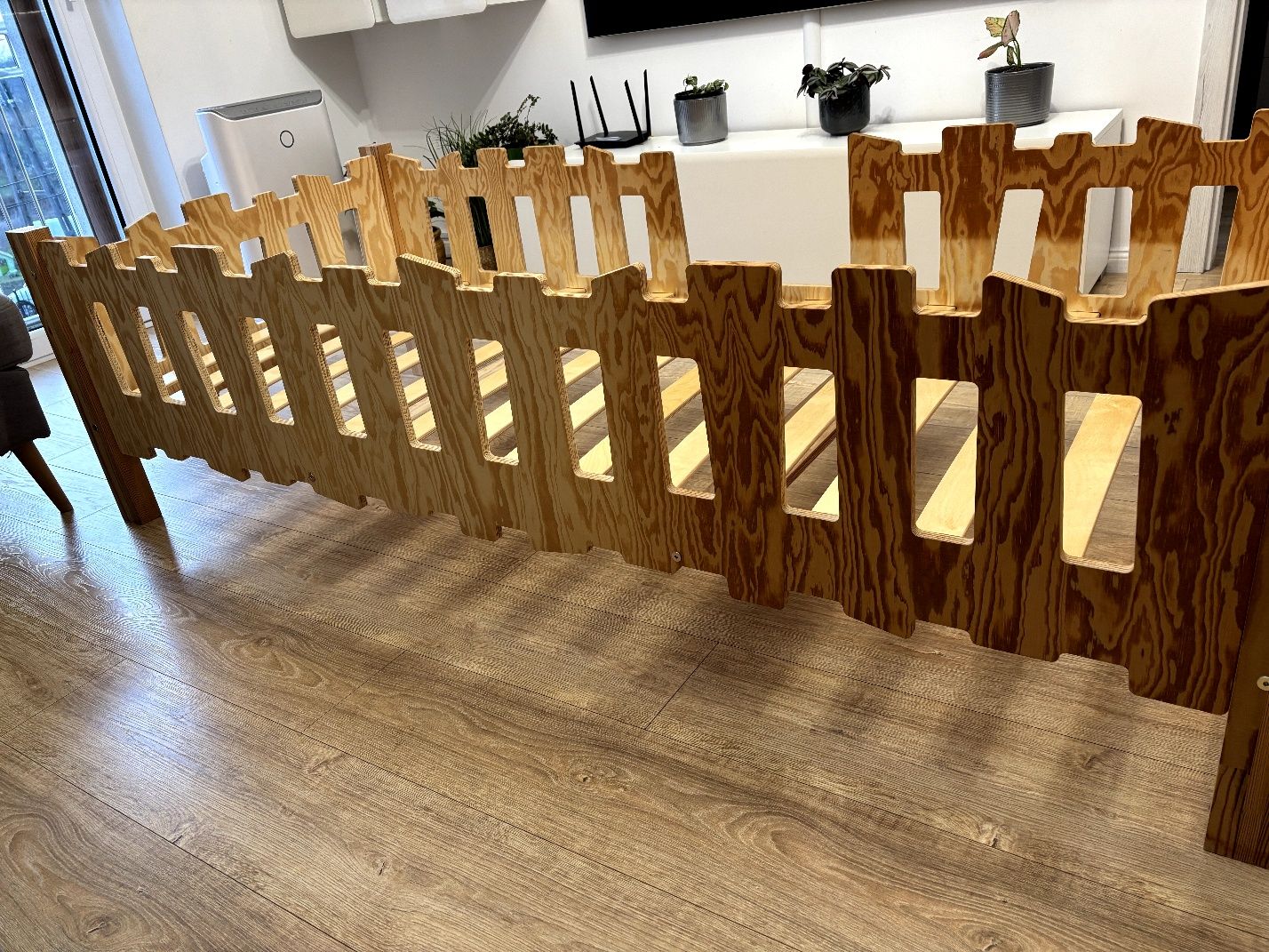 Łóżko dziecięce Adeko drewniane 180x90 stan bardzo dobry
