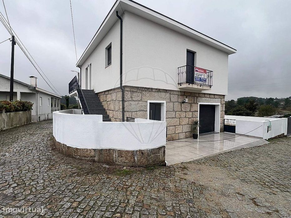 Moradia T3 para arrendamento