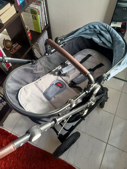Carrinho de bebe trio