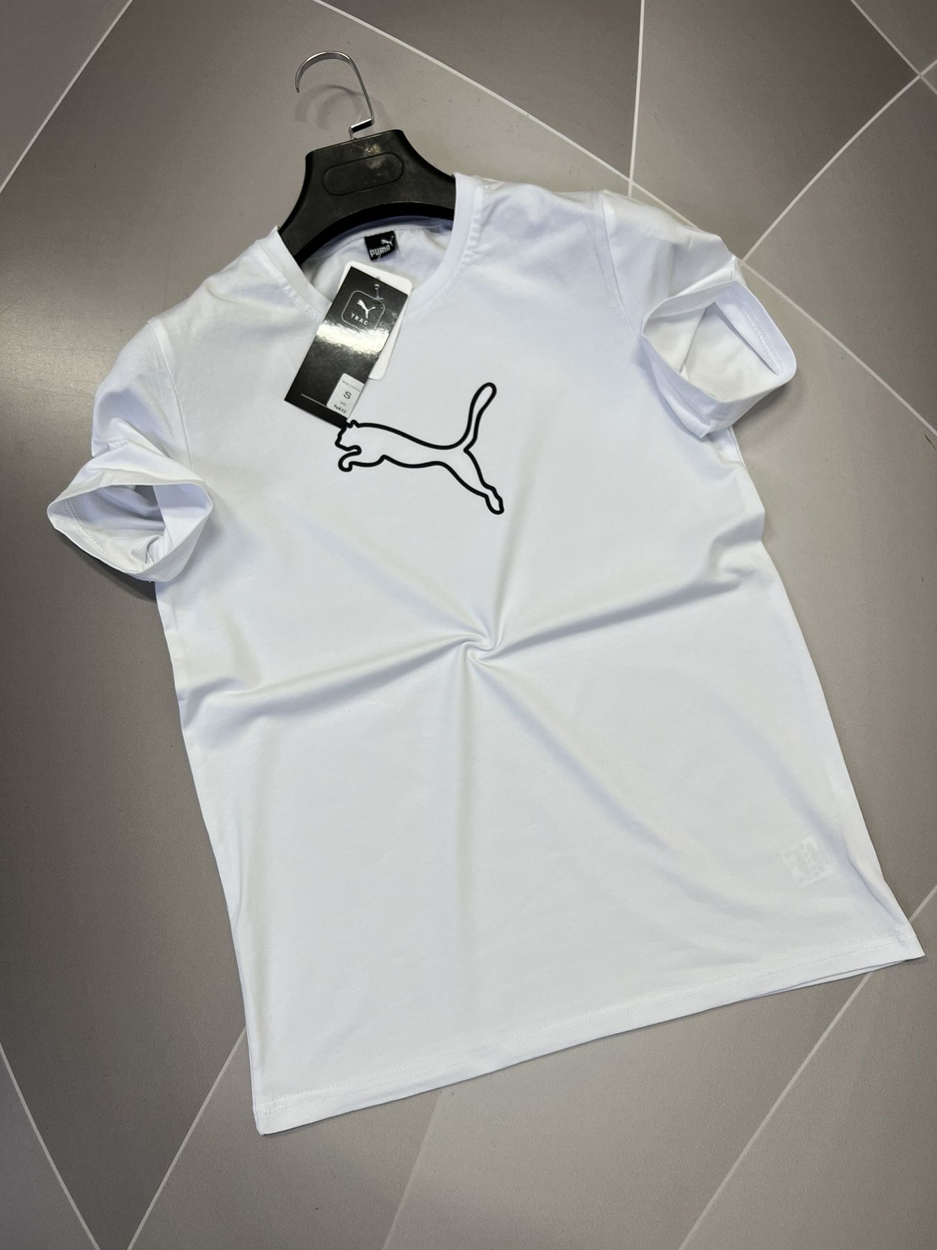 футболка чоловіча біла Nike/Puma
