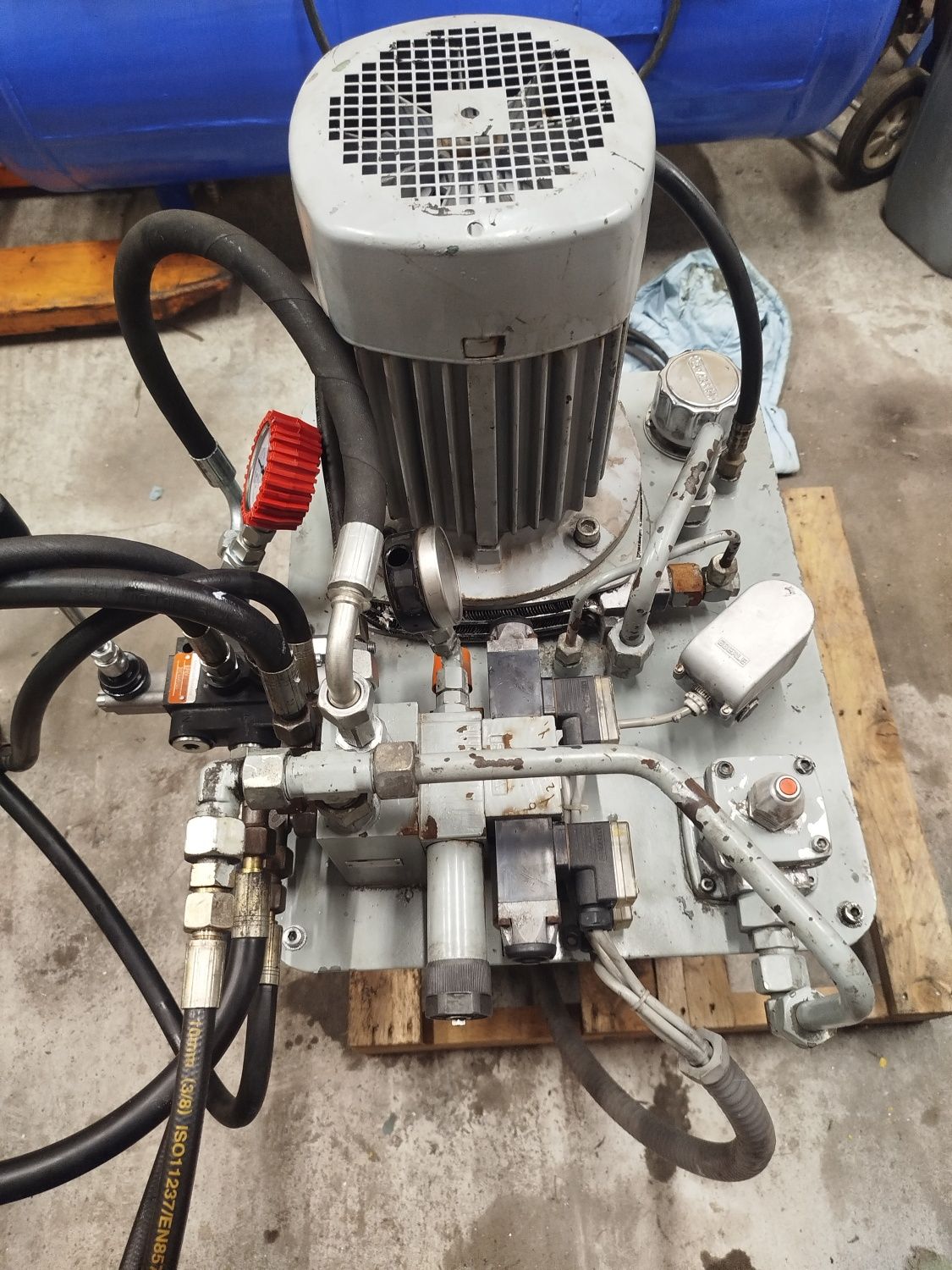 Stacja hydrauliczna 3 kW 300 bar