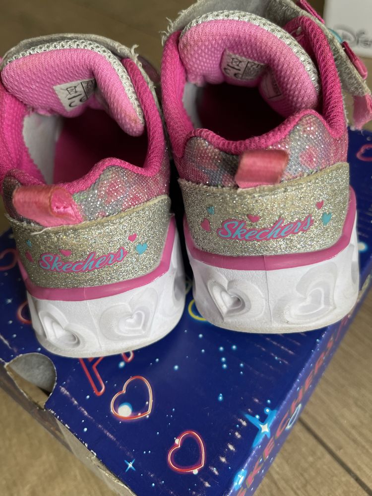 Кросівки на дівчинку Skechers 23 p