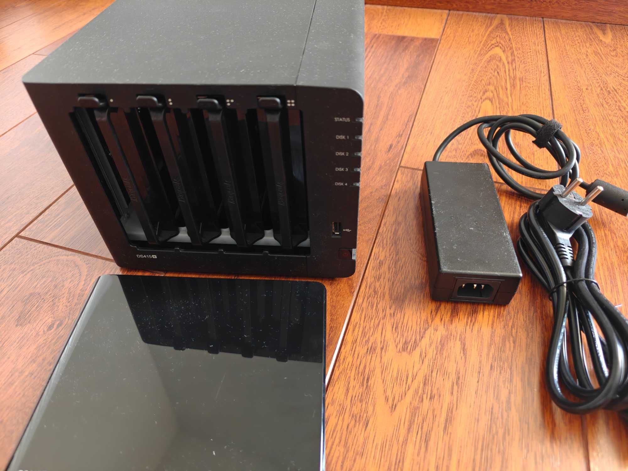 Synology DS415+ (4 zatoki HDD)