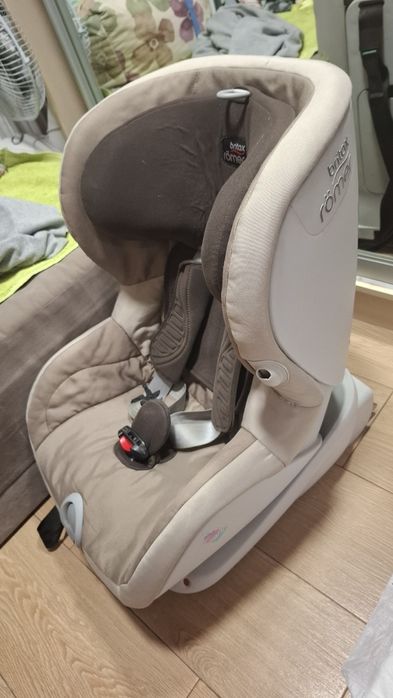 Кресло автокрісло Britax romer trifix 9-18 кг